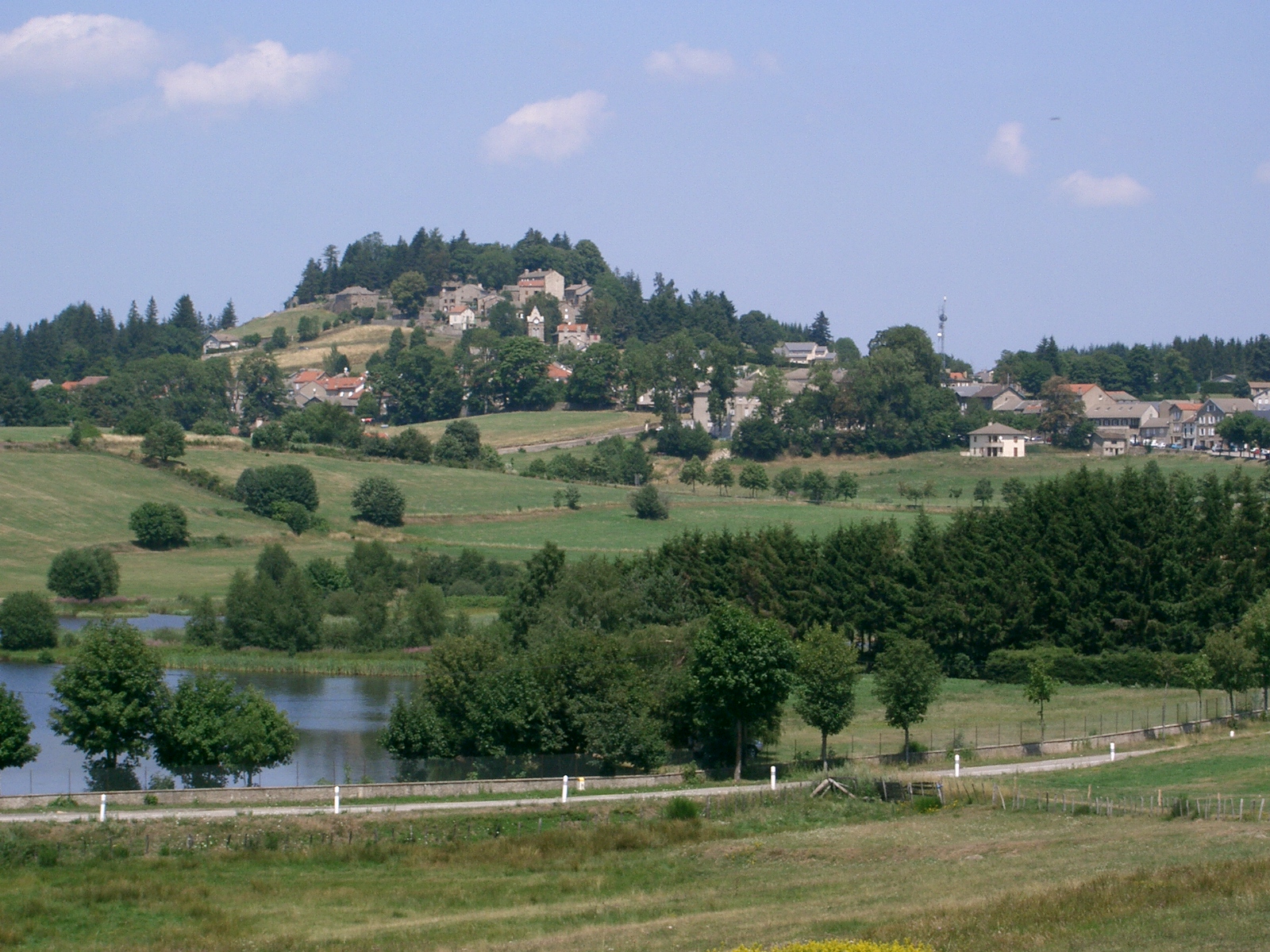 Magnifique vu sur Saint-Agrève et le mont chiniac